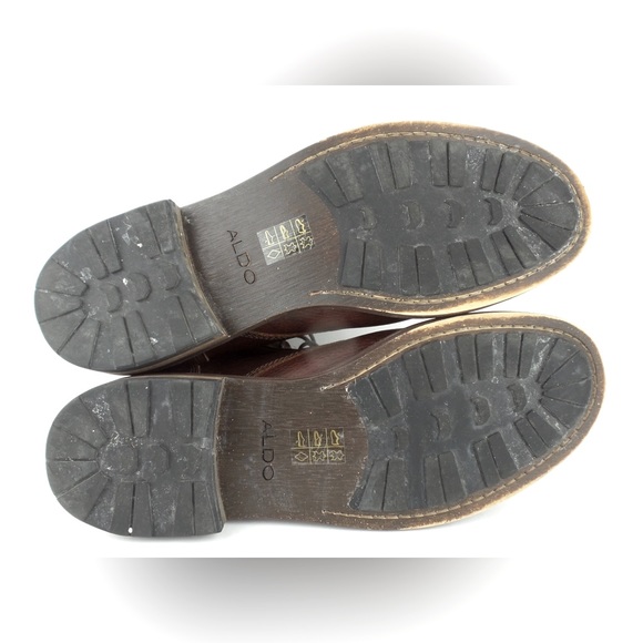 Leather  boots - Picture 9 of 9